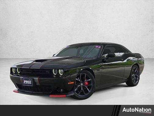 Pitch Black Clearcoat 2023 Dodge Challenger R/T