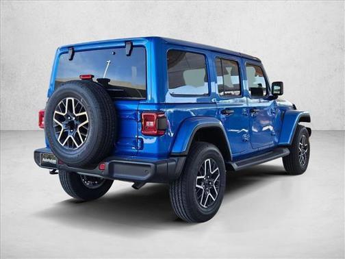 2026 Jeep Wrangler 4-Door Sahara 4x4