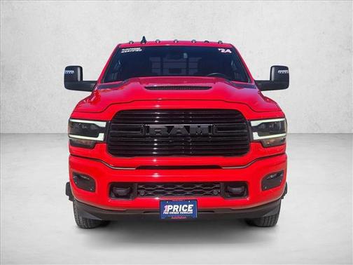 2024 RAM 3500 Laramie Crew Cab 4x4 8' Box