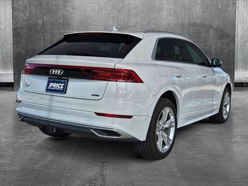 2023 Audi Q8 55 Premium Plus
