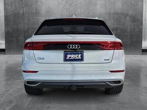 2023 Audi Q8 55 Premium Plus