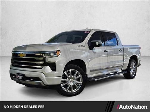 Iridescent Pearl Tricoat 2024 Chevrolet Silverado 1500 High Country