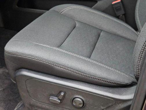 Granite Crystal Metallic Clearcoat 2026 RAM 1500 Lone Star