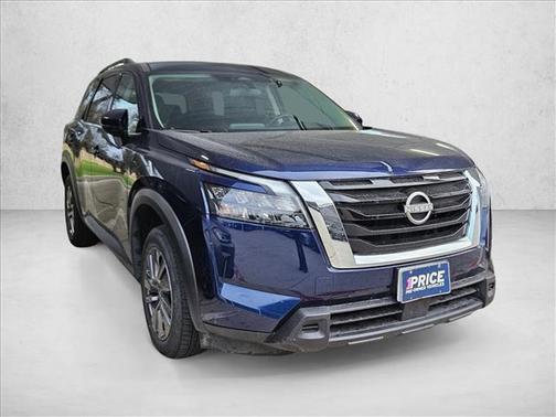 2025 Nissan Pathfinder SV FWD