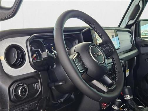 2025 Jeep Gladiator Willys