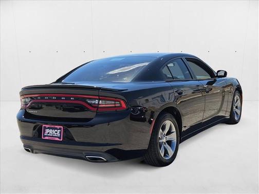 2016 Dodge Charger SE