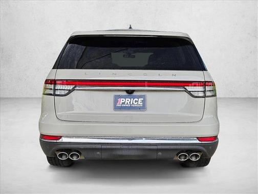 Ceramic Pearl Metallic Tri-Coat 2024 Lincoln Aviator Reserve AWD