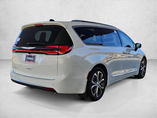 2026 Chrysler Pacifica L