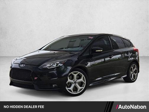 Tuxedo Black Metallic 2014 Ford Focus ST
