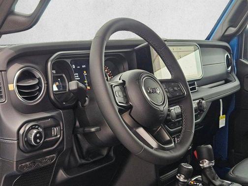 Hydro Blue Pearlcoat 2026 Jeep Gladiator Texas Trail 4x4