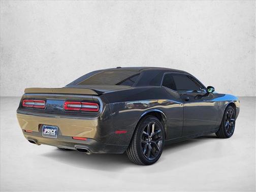 2020 Dodge Challenger SXT