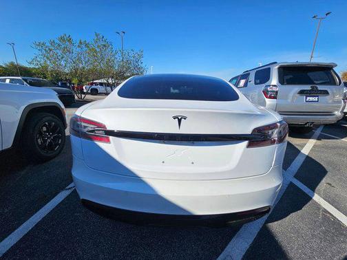 2022 Tesla Model S Dual Motor All-Wheel Drive