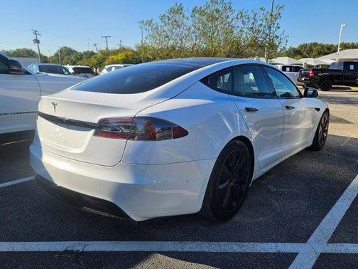 2022 Tesla Model S Dual Motor All-Wheel Drive
