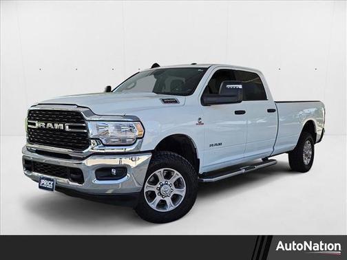 2024 RAM 3500 Big Horn Crew Cab 4x4 8' Box