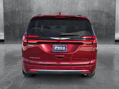 2021 Chrysler Pacifica Touring