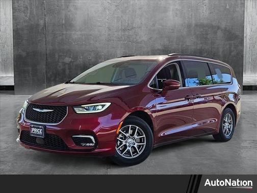 2021 Chrysler Pacifica Touring