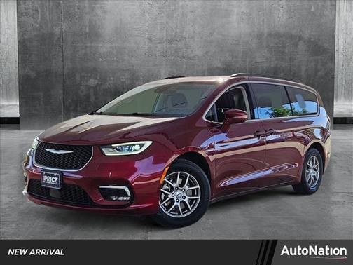 2021 Chrysler Pacifica Touring