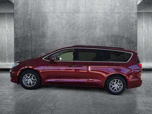 2021 Chrysler Pacifica Touring