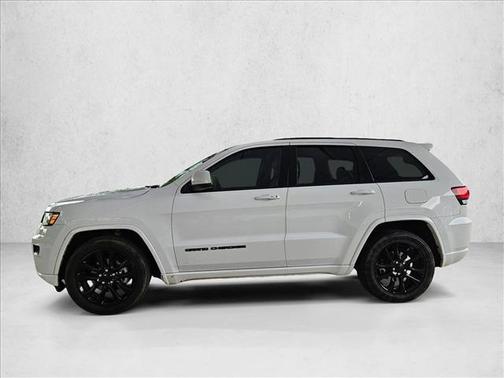 Bright White Clearcoat 2018 Jeep Grand Cherokee Altitude