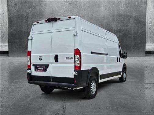 2025 RAM ProMaster 2500 Tradesman
