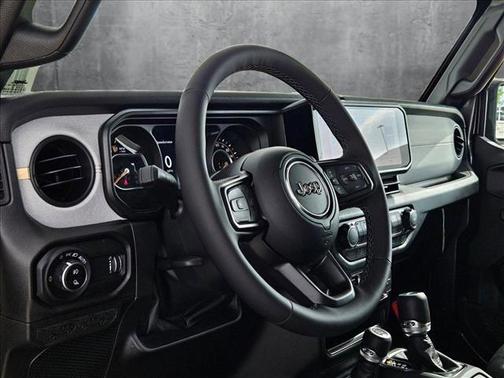 2025 Jeep Gladiator Sport S