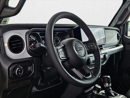 2025 Jeep Gladiator Sport S