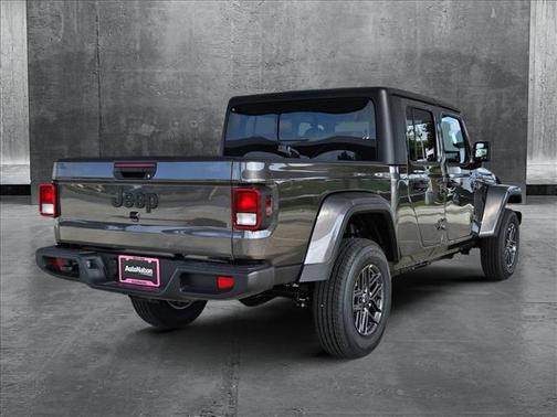 2025 Jeep Gladiator Sport S