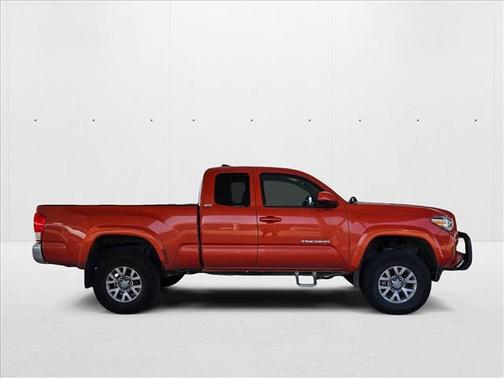 2016 Toyota Tacoma SR5