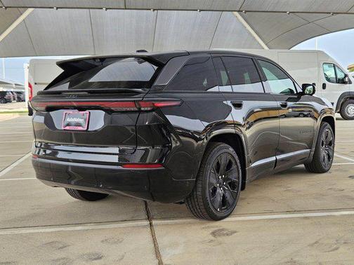 2025 Jeep Wagoneer S Launch Edition