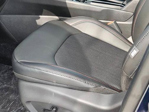 Fathom Blue Pearl Coat 2026 Jeep Compass Trailhawk