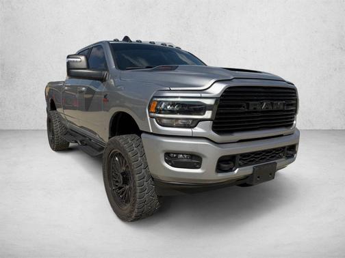 Billet Silver Metallic Clearcoat 2024 RAM 2500 Laramie Crew Cab 4x4 6'4' Box