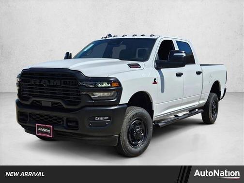 2025 RAM 2500 Tradesman Crew Cab 4x4 6'4' Box