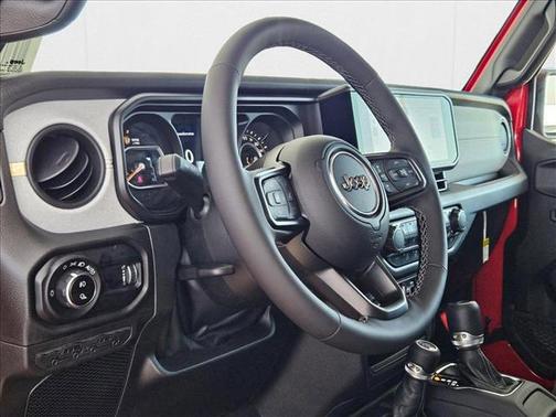 2025 Jeep Gladiator Sport S