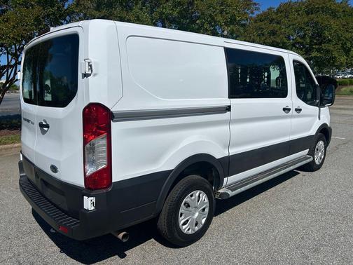 OXFORD WHITE 2025 Ford Transit-250 Base