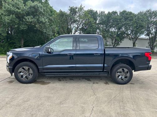 ANTIMATTER BLUE METALLIC 2025 Ford F-150 Lightning Flash