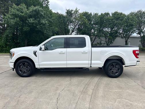 STAR WHITE METALLIC TRICOAT 2023 Ford F-150 Lariat