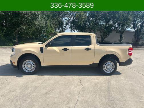OXFORD WHITE 2023 Ford Maverick XL