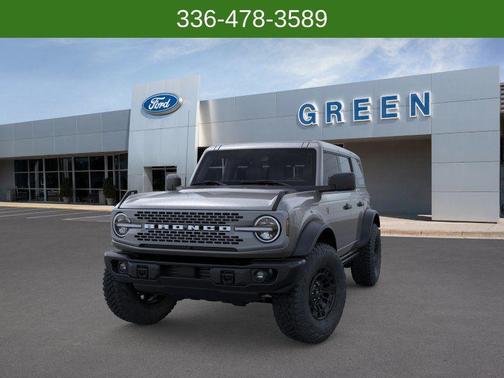 CARBONIZED GRAY METALLIC 2026 Ford Bronco Badlands