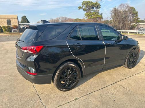 2024 Chevrolet Equinox LS