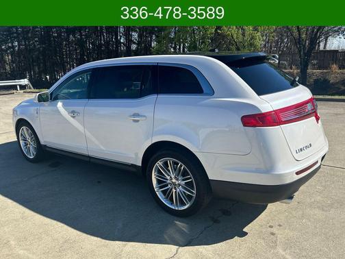 WHITE PLATINUM MET TRI-COAT 2019 Lincoln MKT Reserve