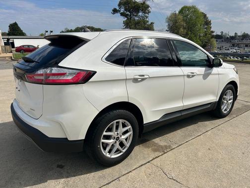 STAR WHITE 2023 Ford Edge SEL