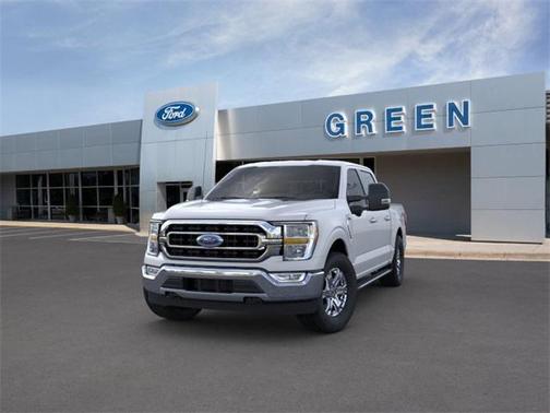 Oxford White 2022 Ford F-150 XLT
