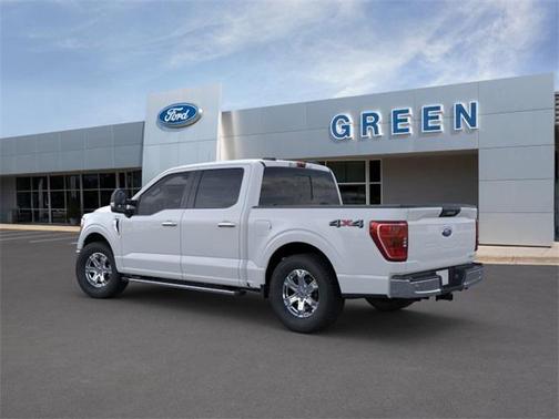 Oxford White 2022 Ford F-150 XLT