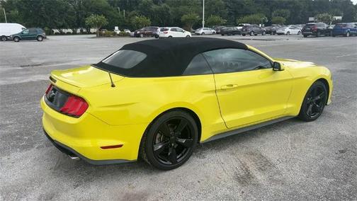2021 Ford Mustang ECOBOOST PREMIUM