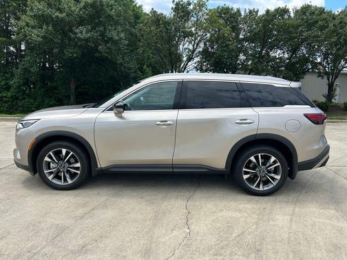 Warm Titanium 2023 INFINITI QX60 Luxe