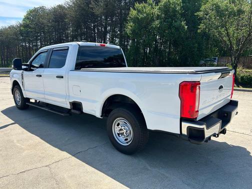 OXFORD WHITE 2026 Ford F-250 XL