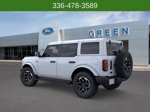 OXFORD WHITE 2026 Ford Bronco Outer Banks
