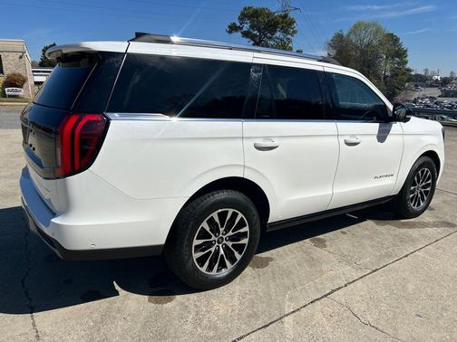 STAR WHITE MET TRI-COAT 2025 Ford Expedition Platinum