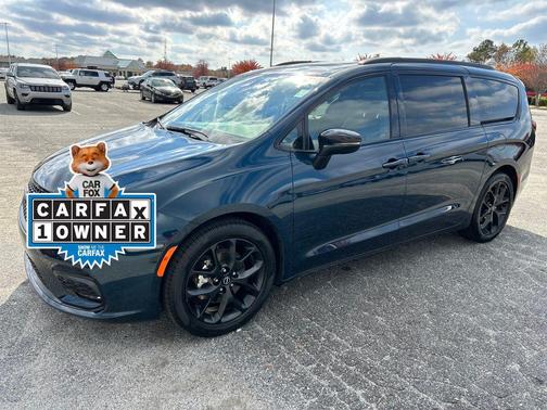 2025 Chrysler Pacifica Limited