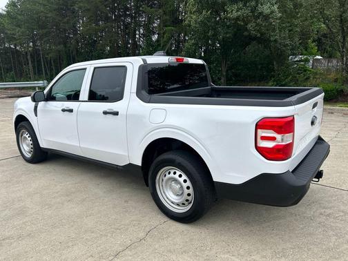 OXFORD WHITE 2025 Ford Maverick XL